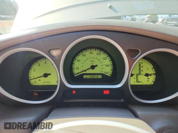 ✅ 2001 Lexus GS 430 • VIN: JT8BL69S810003705 • Lot: 70265735. Wystawiony na Copart z przebiegiem 208 461 mil. Bezpłatny archiwum sprzedaży aukcyjnych z USA i szczegółowy raport historii pojazdu na DreamBid. Zdjęcie 9.