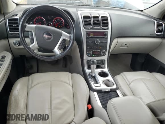 ✅ 2008 GMC Acadia SLT1 • VIN: 1GKEV23768J174077 • Lot: 81281665. Wystawiony na Copart z przebiegiem 165 205 mil. Bezpłatny archiwum sprzedaży aukcyjnych z USA i szczegółowy raport historii pojazdu na DreamBid. Zdjęcie 8.