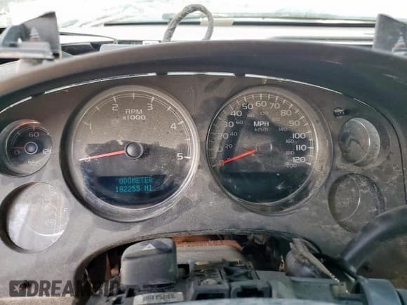 ✅ 2007 Chevrolet Silverado 2500HD 2LT • VIN: 1GCHK23687F506319 • Лот: 67235385. Опубликован ранее на Copart с пробегом 182 255 миль. Бесплатный доступ к архиву аукционных продаж из США и подробный отчёт об истории автомобиля на DreamBid. Изображение 9.