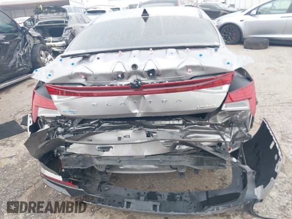 ✅ 2023 Hyundai Elantra Limited • VIN: KMHLP4AG0PU486724 • Лот: 41205012. Опубликован ранее на IAAI с пробегом 23 065 миль. Бесплатный доступ к архиву аукционных продаж из США и подробный отчёт об истории автомобиля на DreamBid. Изображение 16.