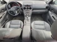 ✅ 2005 Mazda 6 Sport S • VIN: 1YVHP82DX55M00293 • Lot: 91430235. Wystawiony na Copart z przebiegiem 125 775 mil. Bezpłatny archiwum sprzedaży aukcyjnych z USA i szczegółowy raport historii pojazdu na DreamBid. Zdjęcie 8.