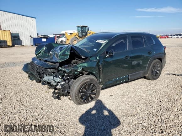 ✅ 2025 Mazda CX-50 S Preferred • VIN: 7MMVABBM3SN365308 • Lot: 86195075. Listed on Copart with 5,870 mi. Free auction sales archive from the USA and detailed vehicle history report at DreamBid. Image 1.