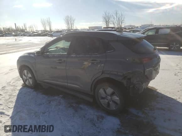 2021 Hyundai Kona SEL z VIN KM8K23AG0MU122741, wystawiony jako Copart lot #71721392 z przebiegiem 51 418 mil mil oraz . Historia ofert i sprzedaży dostępna na DreamBid. Obrazek 2.