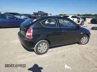 ✅ 2008 Hyundai Accent GS • VIN: KMHCM36C28U104039 • Lot: 81959594. Wystawiony na Copart z przebiegiem Nie podano mil. Skorzystaj z bezpłatnego archiwum sprzedaży aukcyjnych z USA i zobacz szczegółowy raport historii pojazdu na DreamBid. Zdjęcie 3.