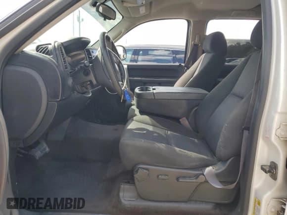 ✅ 2011 Chevrolet Silverado 1500 LT • VIN: 3GCPKSE37BG247053 • Lot: 74379434. Listed on Copart with 242,613 mi. Free auction sales archive from the USA and detailed vehicle history report at DreamBid. Image 7.