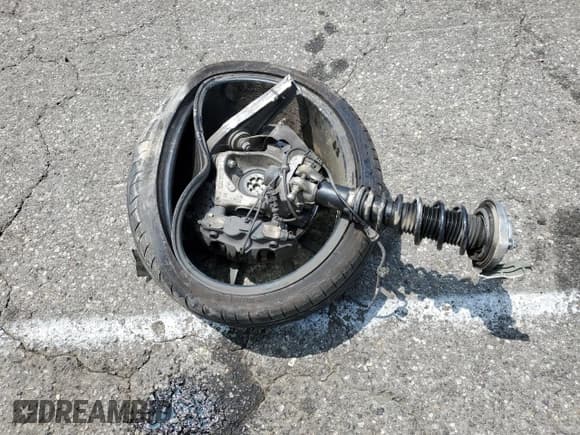 ✅ 2018 Porsche 718 Cayman • VIN: WP0AA2A80JK261670 • Lot: 60250575. Wystawiony na Copart z przebiegiem 73 522 mil. Bezpłatny archiwum sprzedaży aukcyjnych z USA i szczegółowy raport historii pojazdu na DreamBid. Zdjęcie 12.