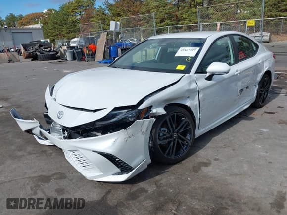 ✅ 2025 Toyota Camry LE • VIN: 4T1DBADK9SU532237 • Lot: 43467727. Listed on IAAI with 7,645 mi. Free auction sales archive from the USA and detailed vehicle history report at DreamBid. Image 2.