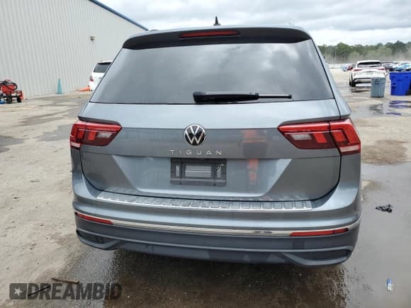 ✅ 2024 Volkswagen Tiguan S • VIN: 3VVRB7AX0RM058580 • Lot: 71196945. Listed on Copart with 11,211 mi. Free auction sales archive from the USA and detailed vehicle history report at DreamBid. Image 6.