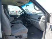 ✅ 1999 Ford F-250 XL • VIN: 1FTNX20F3XEB67936 • Lot: 42052426. Listed on IAAI with 216,245 mi. Free auction sales archive from the USA and detailed vehicle history report at DreamBid. Image 5.