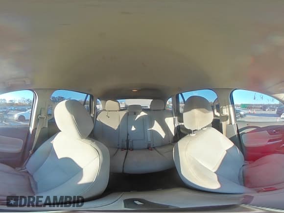 ✅ 2014 Ford Edge SE • VIN: 2FMDK3GC7EBA22950 • Lot: 90780775. Wystawiony na Copart z przebiegiem 181 028 mil. Bezpłatny archiwum sprzedaży aukcyjnych z USA i szczegółowy raport historii pojazdu na DreamBid. Zdjęcie 14.