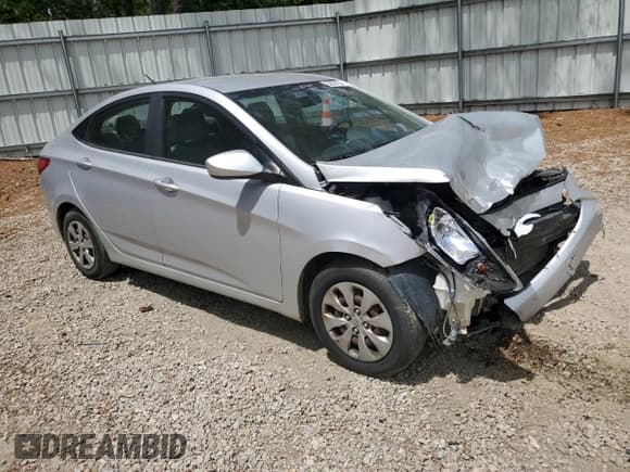✅ 2017 Hyundai Accent SE • VIN: KMHCT4AE4HU265560 • Лот: 52884104. Опубликован ранее на Copart с пробегом 130 313 миль. Бесплатный доступ к архиву аукционных продаж из США и подробный отчёт об истории автомобиля на DreamBid. Изображение 4.