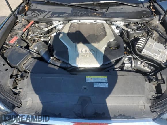 ✅ 2020 Audi A6 Premium Plus • VIN: WAUL2AF23LN065807 • Лот: 70449535. Опубликован ранее на Copart с пробегом 49 295 миль. Бесплатный доступ к архиву аукционных продаж из США и подробный отчёт об истории автомобиля на DreamBid. Изображение 11.