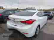 2016 Hyundai Elantra SE с VIN 5NPDH4AE5GH787181, выставлен на аукционе IAAI как лот 43503618 с пробегом 109 526 миль миль и . История ставок и продаж доступна на DreamBid. Изображение 4.