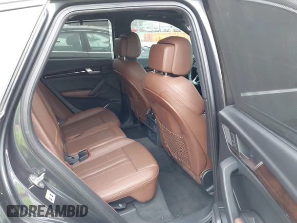 ✅ 2018 Audi Q5 Premium Plus • VIN: WA1BNAFY9J2212313 • Лот: 41175948. Опубликован ранее на IAAI с пробегом 69 898 миль. Бесплатный доступ к архиву аукционных продаж из США и подробный отчёт об истории автомобиля на DreamBid. Изображение 8.