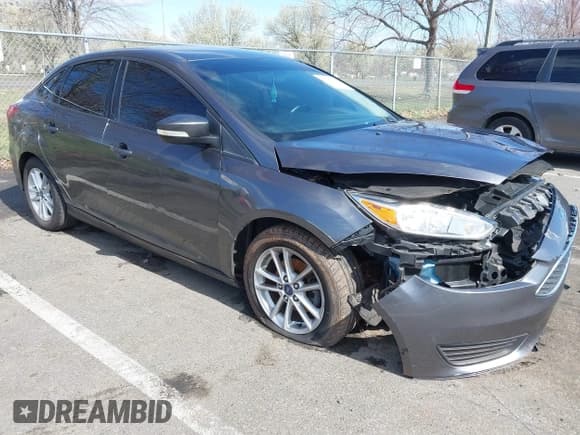 ✅ 2015 Ford Focus SE • VIN: 1FADP3F20FL377934 • Lot: 41918468. Listed on IAAI with 84,830 mi. Free auction sales archive from the USA and detailed vehicle history report at DreamBid. Image 1.
