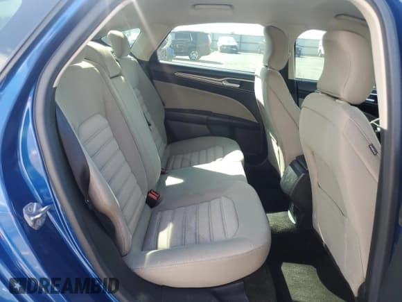 ✅ 2017 Ford Fusion S • VIN: 3FA6P0G75HR380608 • Lot: 81863285. Wystawiony na Copart z przebiegiem 147 516 mil. Bezpłatny archiwum sprzedaży aukcyjnych z USA i szczegółowy raport historii pojazdu na DreamBid. Zdjęcie 10.