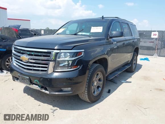 ✅ 2019 Chevrolet Tahoe LT • VIN: 1GNSKBKC8KR216514 • Lot: 43226666. Listed on IAAI with 158,668 mi. Free auction sales archive from the USA and detailed vehicle history report at DreamBid. Image 18.