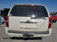 ✅ 2009 Chevrolet Suburban LTZ • VIN: 1GNFC36J59R220706 • Lot: 77899604. Wystawiony na Copart z przebiegiem 173 523 mil. Bezpłatny archiwum sprzedaży aukcyjnych z USA i szczegółowy raport historii pojazdu na DreamBid. Zdjęcie 6.