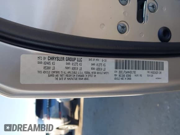 ✅ 2010 Dodge Challenger SRT-8 • VIN: 2B3CJ7DWXAH261782 • Lot: 43560155. Wystawiony na IAAI z przebiegiem 111 290 mil. Bezpłatny archiwum sprzedaży aukcyjnych z USA i szczegółowy raport historii pojazdu na DreamBid. Zdjęcie 9.