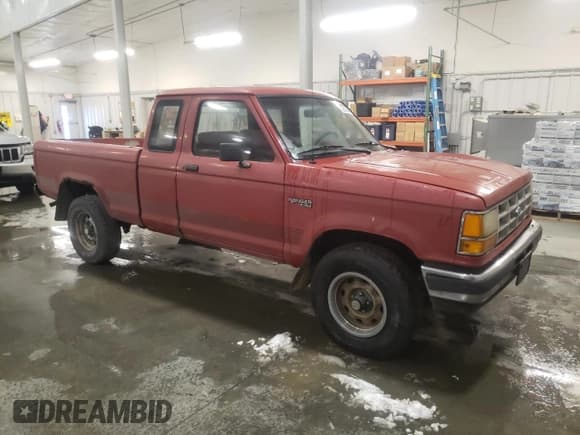 ✅ 1990 Ford Ranger • VIN: 1FTCR15T6LPB12535 • Lot: 80228504. Wystawiony na Copart z przebiegiem 58 980 mil. Bezpłatny archiwum sprzedaży aukcyjnych z USA i szczegółowy raport historii pojazdu na DreamBid. Zdjęcie 4.