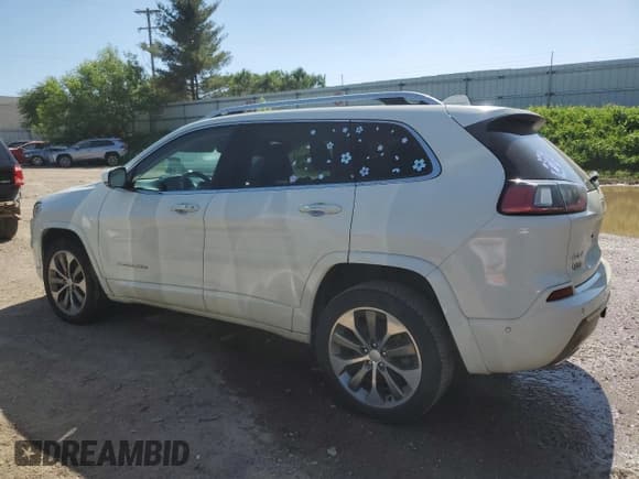 ✅ 2019 Jeep Cherokee Overland • VIN: 1C4PJMJX8KD375032 • Лот: 62037595. Опубликован ранее на Copart с пробегом 124 780 миль. Бесплатный доступ к архиву аукционных продаж из США и подробный отчёт об истории автомобиля на DreamBid. Изображение 2.