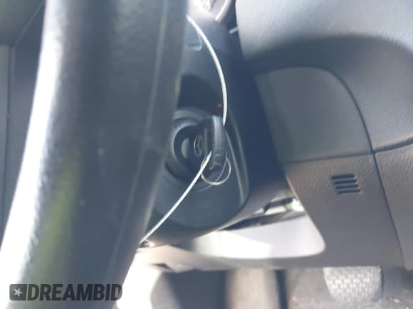 ✅ 2010 Mazda 3 i Sport • VIN: JM1BL1SF2A1339944 • Лот: 43092558. Опубликован ранее на IAAI с пробегом 131 844 миль. Бесплатный доступ к архиву аукционных продаж из США и подробный отчёт об истории автомобиля на DreamBid. Изображение 11.