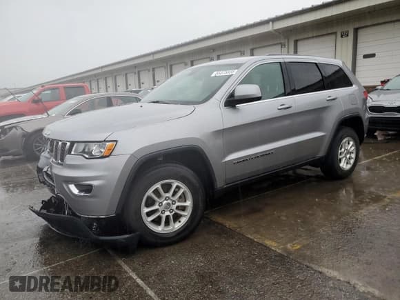 ✅ 2018 Jeep Grand Cherokee Upland • VIN: 1C4RJFAGXJC190862 • Лот: 85375835. Опубликован ранее на Copart с пробегом 108 404 миль. Бесплатный доступ к архиву аукционных продаж из США и подробный отчёт об истории автомобиля на DreamBid. Изображение 1.