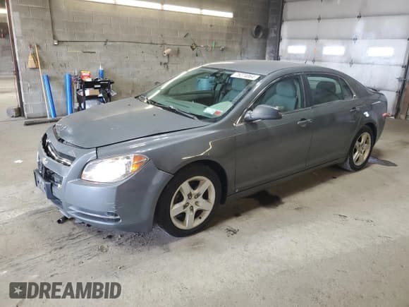 ✅ 2009 Chevrolet Malibu 1LS • VIN: 1G1ZG57B39F134740 • Lot: 75274064. Listed on Copart with 132,749 mi. Free auction sales archive from the USA and detailed vehicle history report at DreamBid. Image 1.