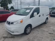 ✅ 2020 Nissan NV200 SV • VIN: 3N6CM0KN0LK704686 • Lot: 42651230. Wystawiony na IAAI z przebiegiem 102 165 mil. Bezpłatny archiwum sprzedaży aukcyjnych z USA i szczegółowy raport historii pojazdu na DreamBid. Zdjęcie 2.