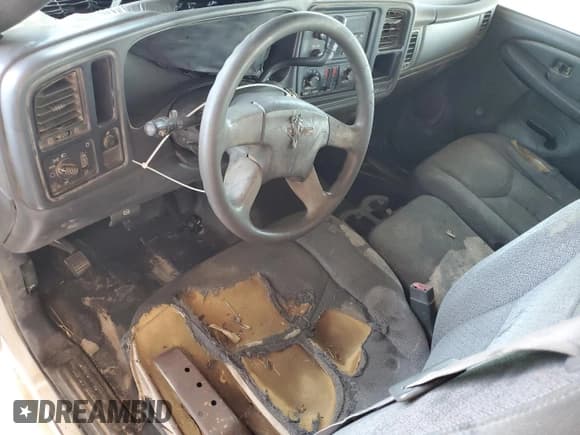 ✅ 2007 GMC Sierra 1500 Work Truck • VIN: 1GTEC14X47Z138236 • Лот: 89714375. Опубликован ранее на Copart с пробегом Не указан. Бесплатный доступ к архиву аукционных продаж из США и подробный отчёт об истории автомобиля на DreamBid. Изображение 8.