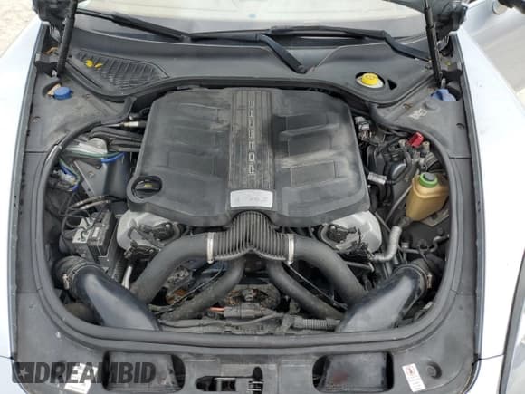 ✅ 2014 Porsche Panamera 4S Executive • VIN: WP0BB2A75EL062252 • Lot: 77269564. Listed on Copart with 83,124 mi. Free auction sales archive from the USA and detailed vehicle history report at DreamBid. Image 11.