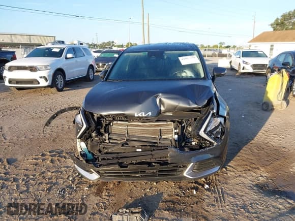 ✅ 2023 Kia Sportage EX • VIN: KNDPV3AF4P7170139 • Lot: 42993979. Listed on IAAI with 36,547 mi. Free auction sales archive from the USA and detailed vehicle history report at DreamBid. Image 13.