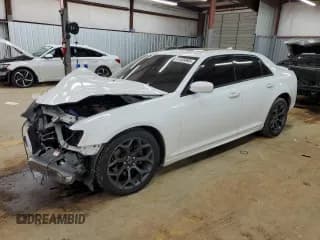 ✅ 2020 Chrysler 300 S • VIN: 2C3CCABT6LH164181 • Lot: 91495995. Listed on Copart with 111,291 mi. Free auction sales archive from the USA and detailed vehicle history report at DreamBid. Image 1.