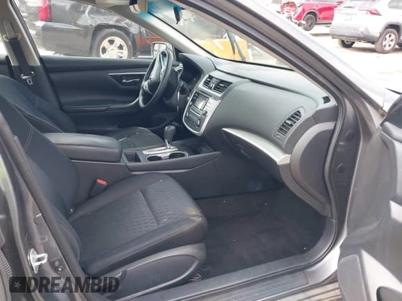 ✅ 2016 Nissan Altima S • VIN: 1N4AL3AP8GN391331 • Lot: 43392589. Listed on IAAI with 104,291 mi. Free auction sales archive from the USA and detailed vehicle history report at DreamBid. Image 5.