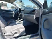 ✅ 2008 Volkswagen Jetta SE • VIN: 3VWRZ71K88M194577 • Lot: 42406890. Wystawiony na IAAI z przebiegiem 114 792 mil. Bezpłatny archiwum sprzedaży aukcyjnych z USA i szczegółowy raport historii pojazdu na DreamBid. Zdjęcie 5.