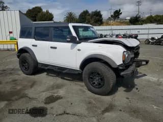 ✅ 2024 Ford Bronco Wildtrak • VIN: 1FMEE2BP9RLA25385 • Лот: 80220155. Опубликован ранее на Copart с пробегом 35 343 миль. Бесплатный доступ к архиву аукционных продаж из США и подробный отчёт об истории автомобиля на DreamBid. Изображение 4.