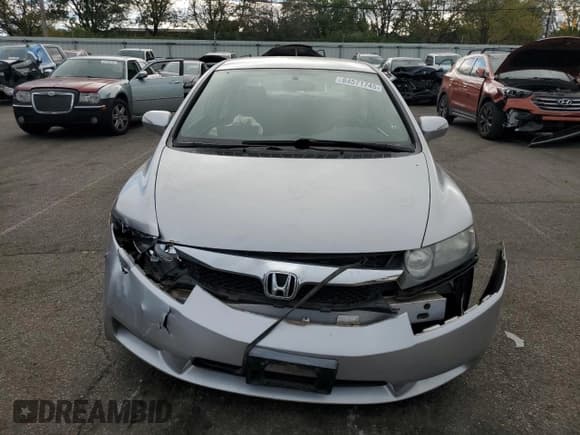 ✅ 2010 Honda Civic • VIN: JHMFA3F25AS003580 • Lot: 84571745. Listed on Copart with 109,354 mi. Free auction sales archive from the USA and detailed vehicle history report at DreamBid. Image 5.