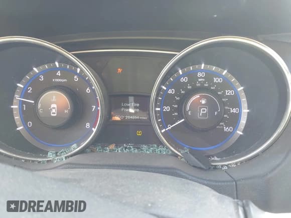 ✅ 2011 Hyundai Sonata GLS • VIN: 5NPEB4AC9BH119848 • Lot: 43622834. Listed on IAAI with 204,854 mi. Free auction sales archive from the USA and detailed vehicle history report at DreamBid. Image 7.