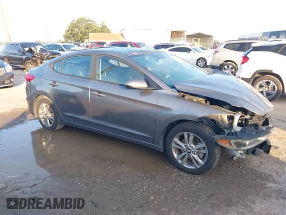 2018 Hyundai Elantra SEL z VIN 5NPD84LF1JH261367, wystawiony jako IAAI lot #43102973 z przebiegiem 105 603 mil mil oraz . Historia ofert i sprzedaży dostępna na DreamBid. Obrazek 1.