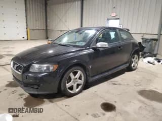 ✅ 2008 Volvo C30 Version 1.0 • VIN: YV1MK672982080415 • Lot: 84942005. Wystawiony na Copart z przebiegiem 217 326 mil. Bezpłatny archiwum sprzedaży aukcyjnych z USA i szczegółowy raport historii pojazdu na DreamBid. Zdjęcie 1.