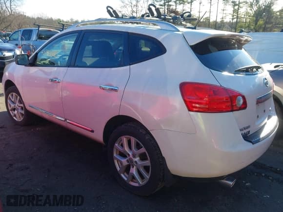 ✅ 2013 Nissan Rogue SV • VIN: JN8AS5MV2DW122531 • Lot: 43793068. Listed on IAAI with 118,788 mi. Free auction sales archive from the USA and detailed vehicle history report at DreamBid. Image 3.