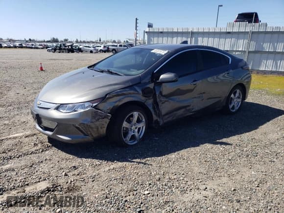 ✅ 2017 Chevrolet Volt LT • VIN: 1G1RC6S52HU177768 • Lot: 46061674. Wystawiony na Copart z przebiegiem 82 176 mil. Bezpłatny archiwum sprzedaży aukcyjnych z USA i szczegółowy raport historii pojazdu na DreamBid. Zdjęcie 1.