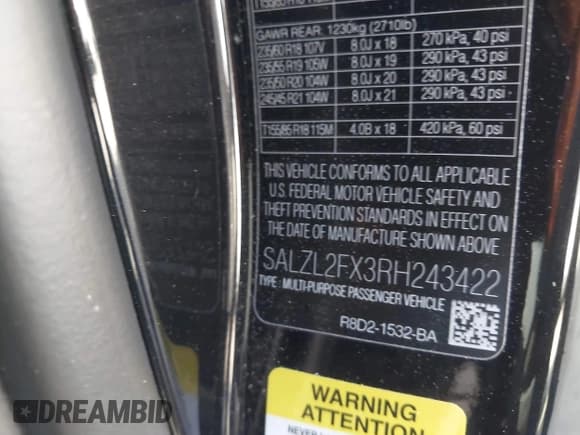 ✅ 2024 Land Rover Range Rover Evoque Dynamic SE • VIN: SALZL2FX3RH243422 • Lot: 40679814. Wystawiony na IAAI z przebiegiem 3 821 mil. Bezpłatny archiwum sprzedaży aukcyjnych z USA i szczegółowy raport historii pojazdu na DreamBid. Zdjęcie 9.