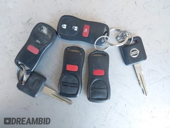 ✅ 2005 Nissan Xterra S • VIN: 5N1AN08W85C658522 • Лот: 42815732. Опубликован ранее на IAAI с пробегом 184 449 миль. Бесплатный доступ к архиву аукционных продаж из США и подробный отчёт об истории автомобиля на DreamBid. Изображение 11.