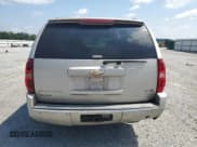 ✅ 2009 Chevrolet Suburban LTZ • VIN: 1GNFC36059R234791 • Лот: 63083585. Опубликован ранее на Copart с пробегом 261 016 миль. Бесплатный доступ к архиву аукционных продаж из США и подробный отчёт об истории автомобиля на DreamBid. Изображение 6.