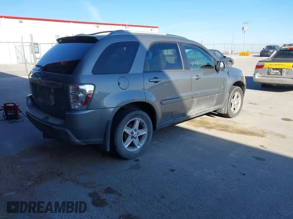 ✅ 2006 Chevrolet Equinox LT • VIN: 2CNDL73F866158969 • Лот: 41782520. Опубликован ранее на IAAI с пробегом 189 789 миль. Бесплатный доступ к архиву аукционных продаж из США и подробный отчёт об истории автомобиля на DreamBid. Изображение 4.