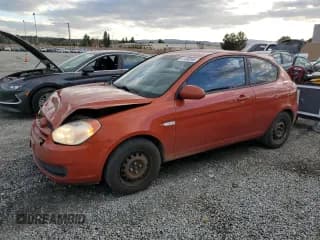 ✅ 2008 Hyundai Accent GS • VIN: KMHCM36C88U068079 • Лот: 47490165. Опубликован ранее на Copart с пробегом 196 818 миль. Бесплатный доступ к архиву аукционных продаж из США и подробный отчёт об истории автомобиля на DreamBid. Изображение 1.