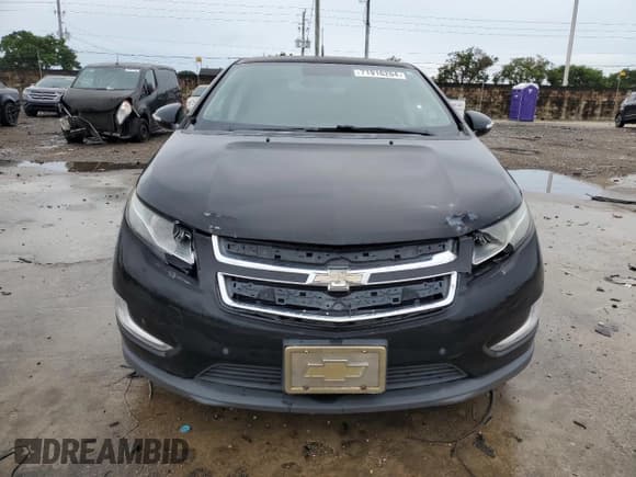✅ 2011 Chevrolet Volt • VIN: 1G1RD6E4XBU100332 • Lot: 71916264. Wystawiony na Copart z przebiegiem 11 411 mil. Bezpłatny archiwum sprzedaży aukcyjnych z USA i szczegółowy raport historii pojazdu na DreamBid. Zdjęcie 5.