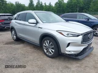 ✅ 2019 Infiniti QX50 Essential • VIN: 3PCAJ5M36KF128850 • Lot: 42692998. Wystawiony na IAAI z przebiegiem 95 277 mil. Bezpłatny archiwum sprzedaży aukcyjnych z USA i szczegółowy raport historii pojazdu na DreamBid. Zdjęcie 1.
