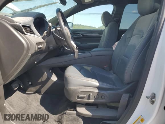 ✅ 2022 Buick Enclave Premium • VIN: 5GAERCKW4NJ134575 • Лот: 81575695. Опубликован ранее на Copart с пробегом 65 940 миль. Бесплатный доступ к архиву аукционных продаж из США и подробный отчёт об истории автомобиля на DreamBid. Изображение 7.